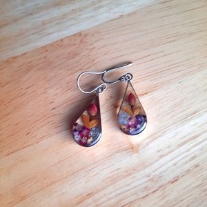 Real dried flower glass earrings
